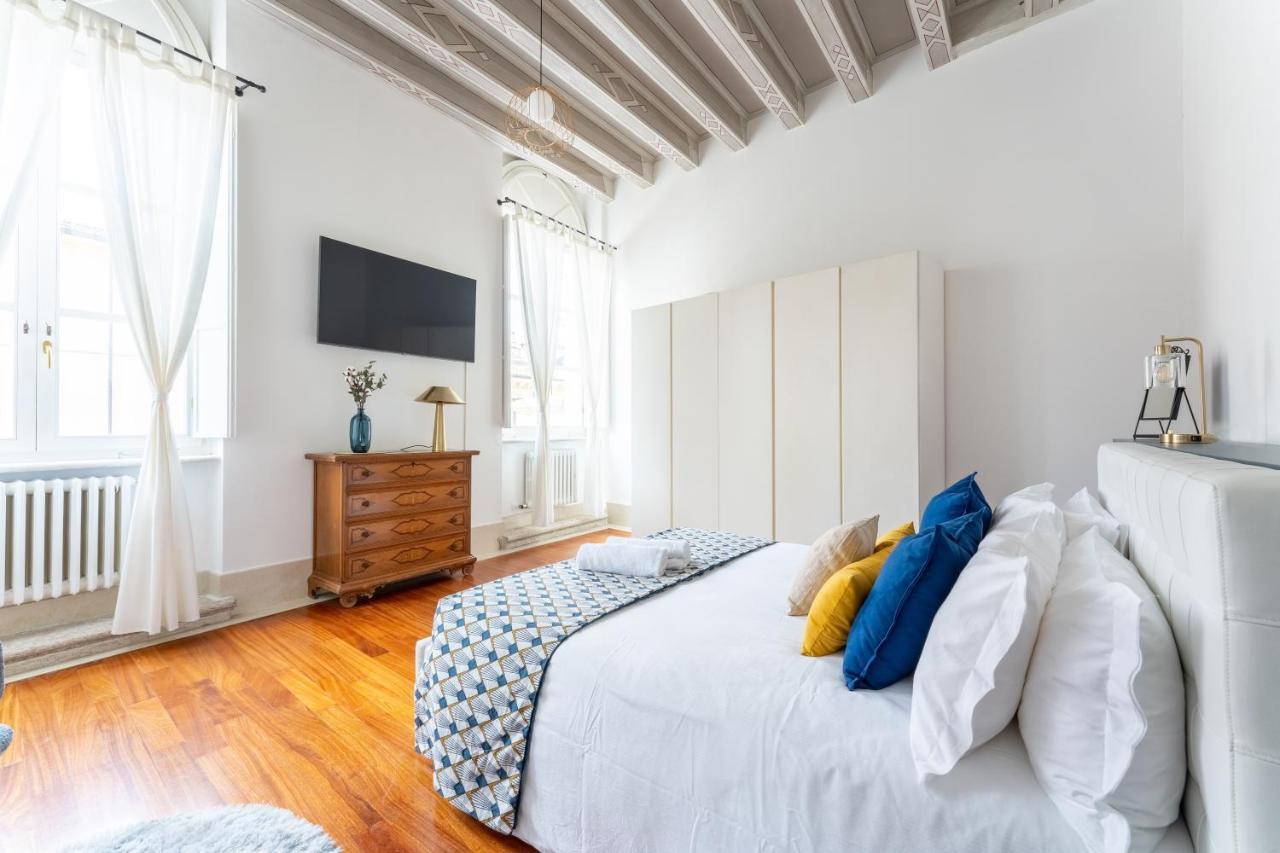 Corso Cavour Luxury Apartment Vérone Extérieur photo