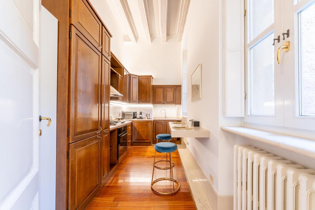 Corso Cavour Luxury Apartment Vérone Extérieur photo