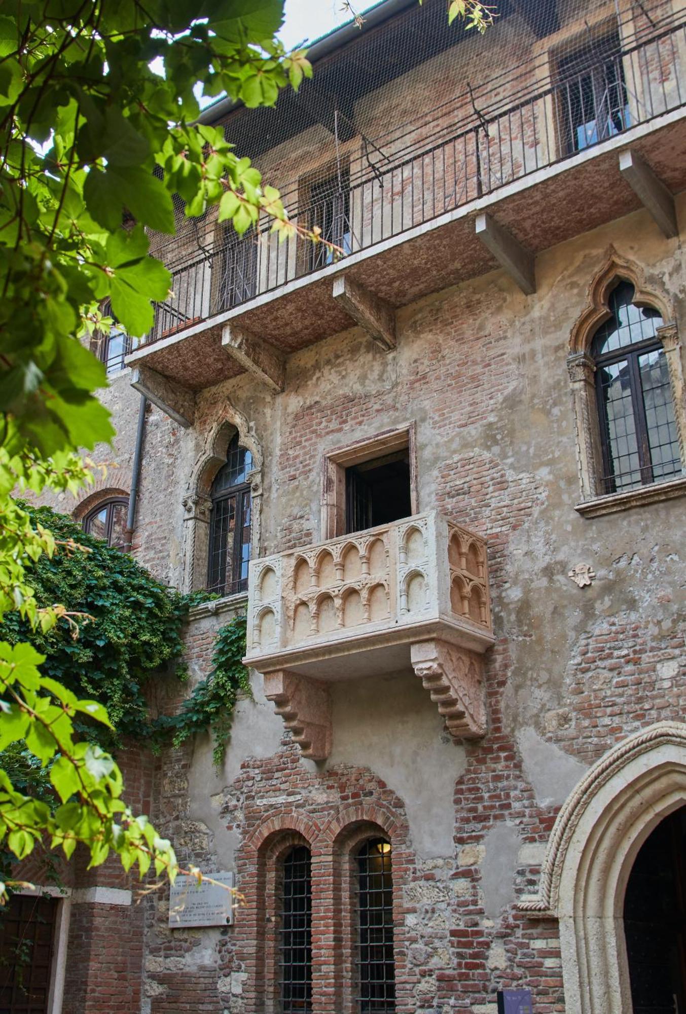 Corso Cavour Luxury Apartment Vérone Extérieur photo